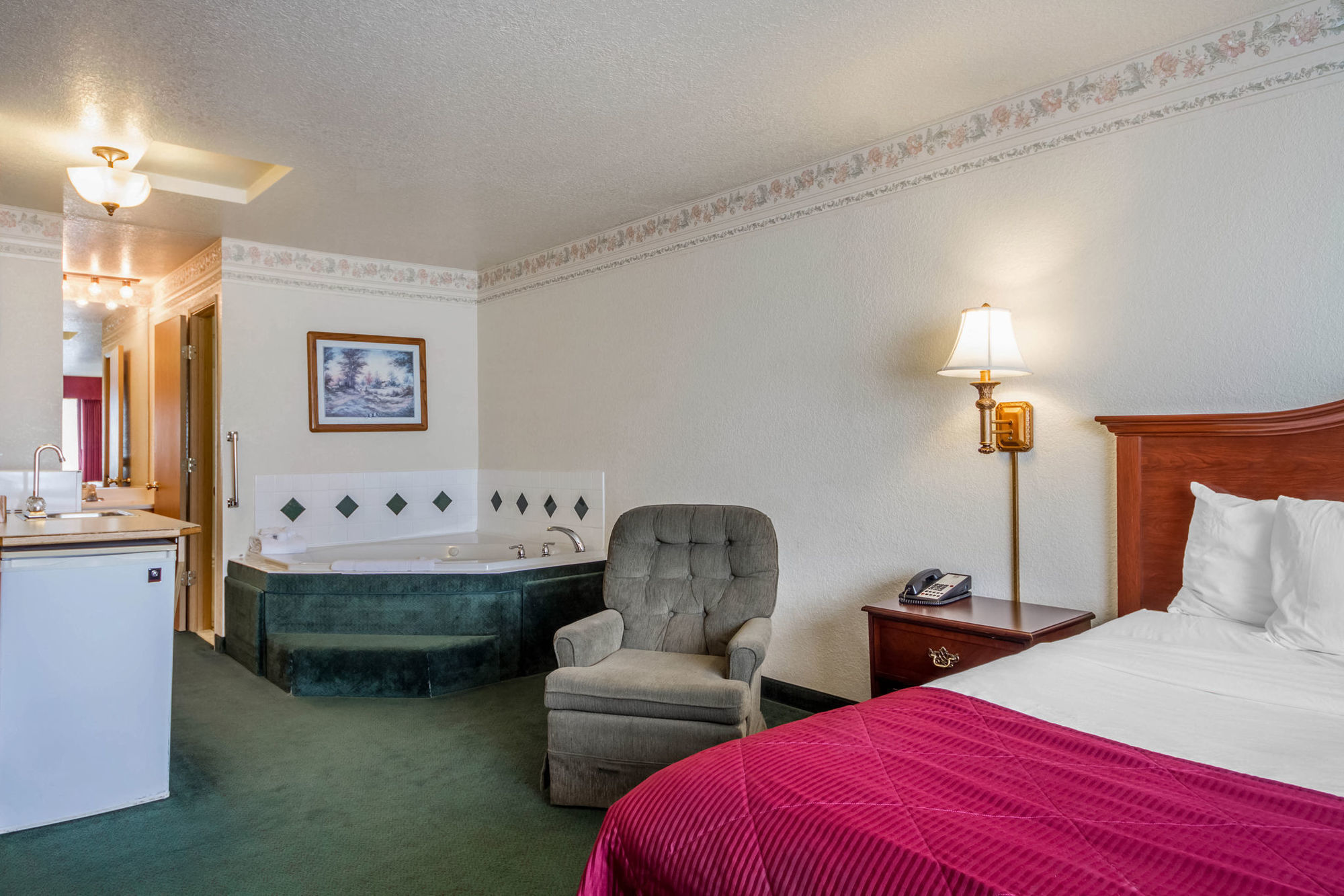 Clarion Hotel By Humboldt Bay Eureka Room photo